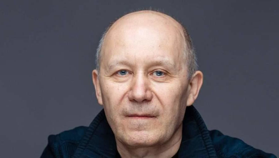 Мужчина попытался убежать от полицейских