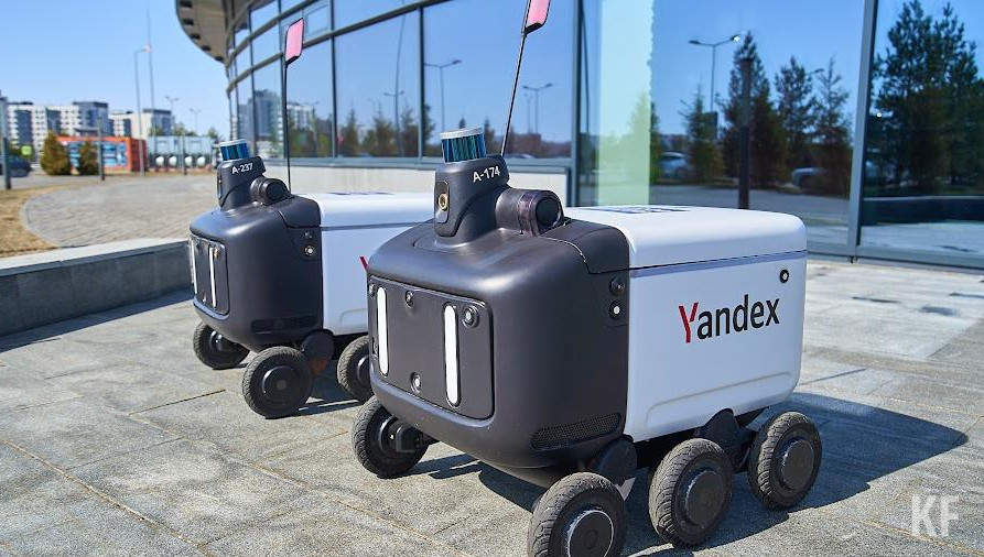 В сентябре 2022 года компании продали друг другу свои активы: «Новости» и Delivery Club.