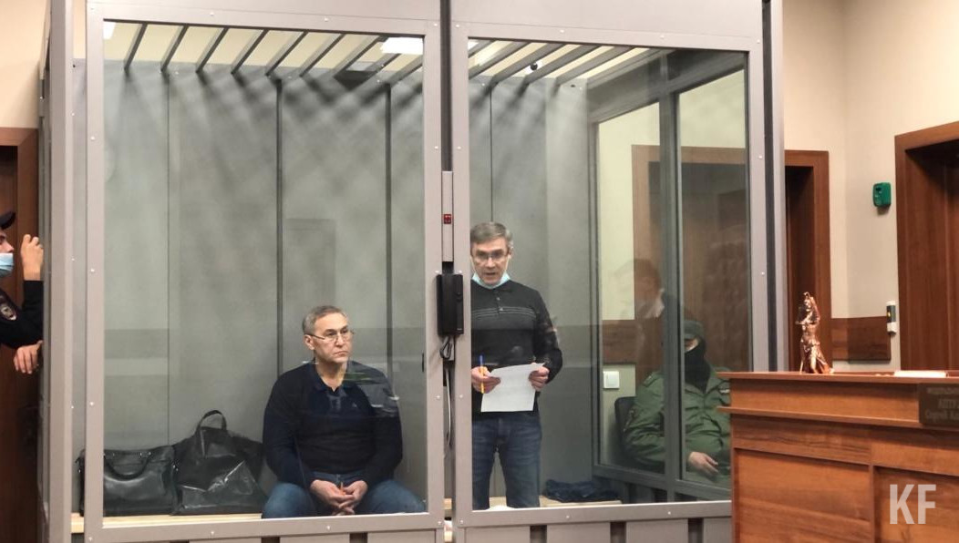 На чтение обвинительной части потребовалось четыре заседания.