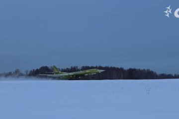 Свой первый вылет Ту-160М совершил в январе этого года.
