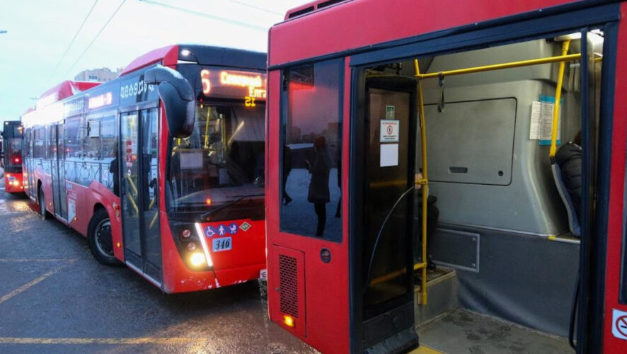 Пьяный пассажир не хотел платить за проезд.