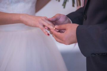 Более 100 пар планируют заключить брак.