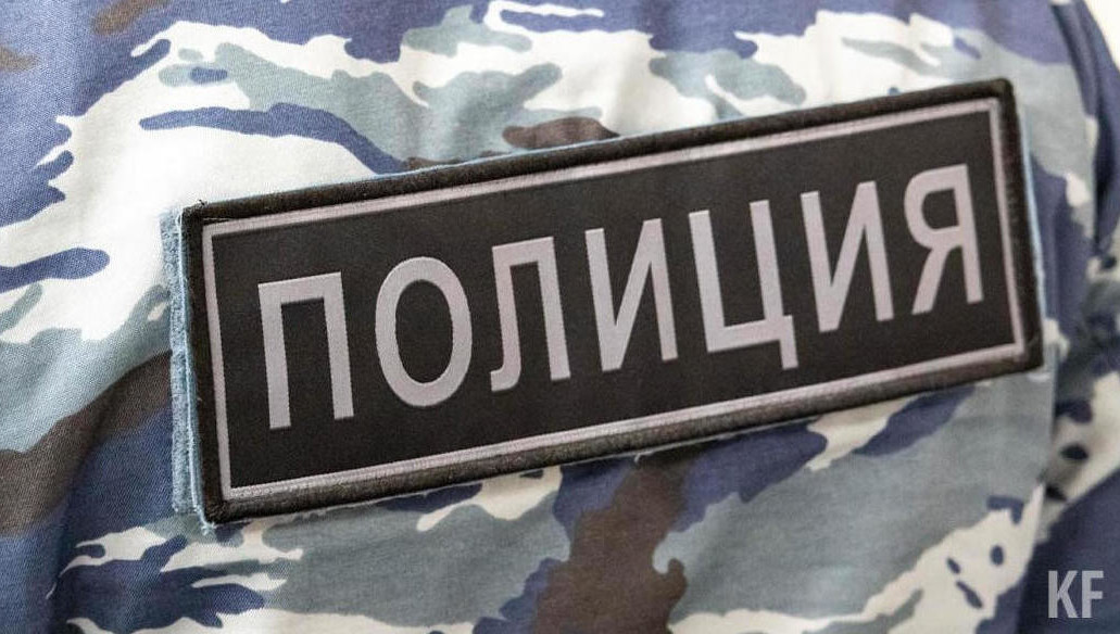 Когда подозреваемых выводили из подъезда