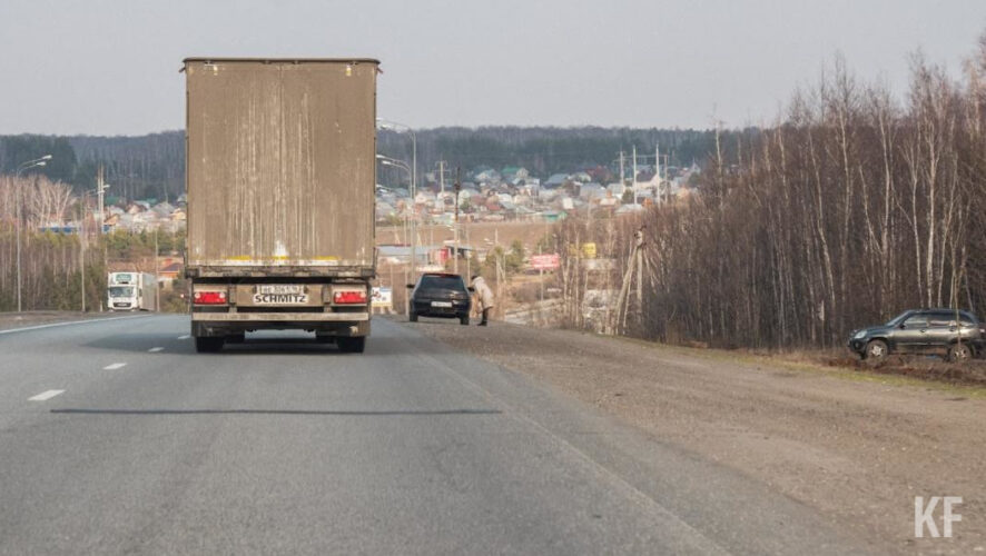 Срок службы между дорожными работами на таких участках пути станет вдвое больше при при среднесуточной интенсивности более 65 тысяч авто в день.