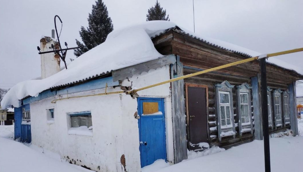 В ФАПе отсутствует туалет и необходимое медоснащение.