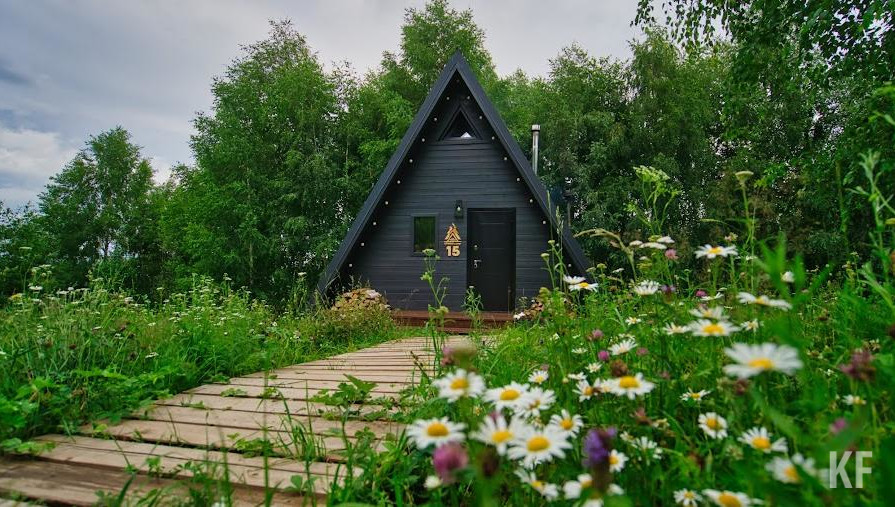 Июль 2022 года стал в Казани по-летнему жарким и аномально дождливым.