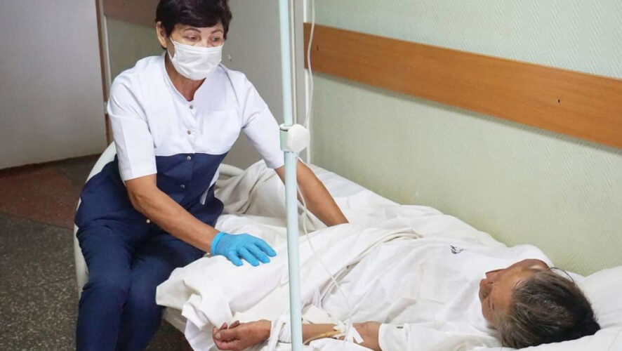 Родные пациентов не навещают.