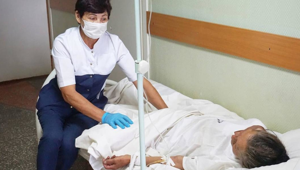 Родные пациентов не навещают.