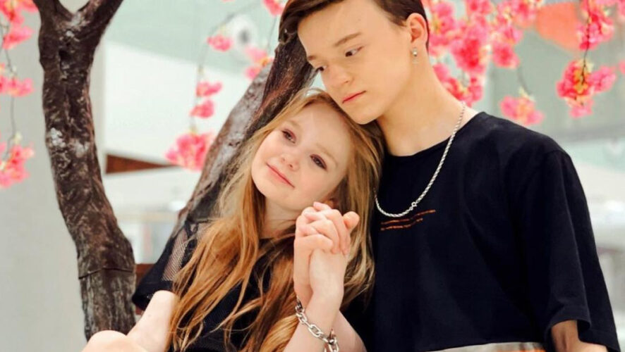 Милана и Паша вместе уже месяц и настроены серьезно