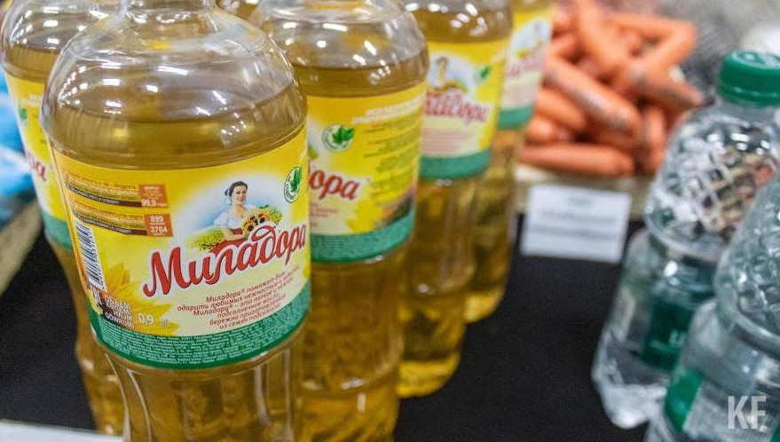 Россияне обеспечены подсолнечным маслом на 200%.