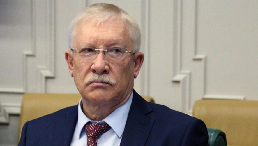 Морозов считает