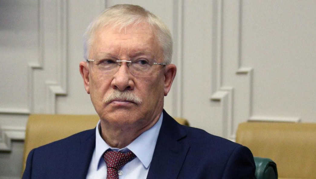 Морозов считает