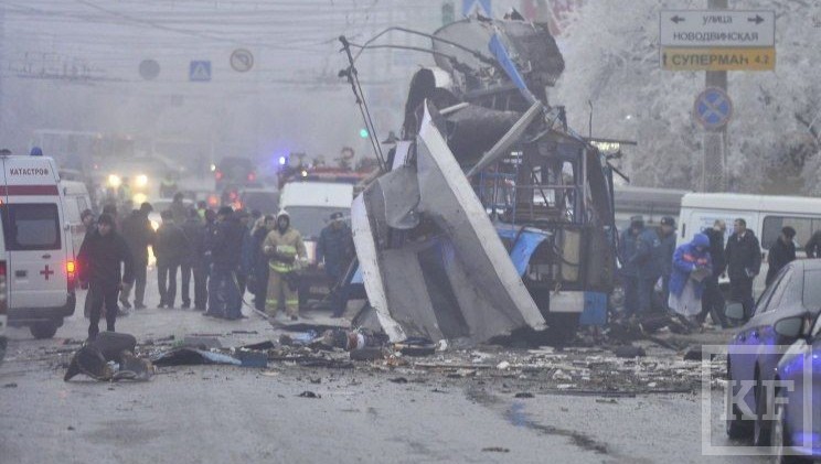 В интернете появилась видеозапись первых минут после взрыва троллейбуса в Волгограде