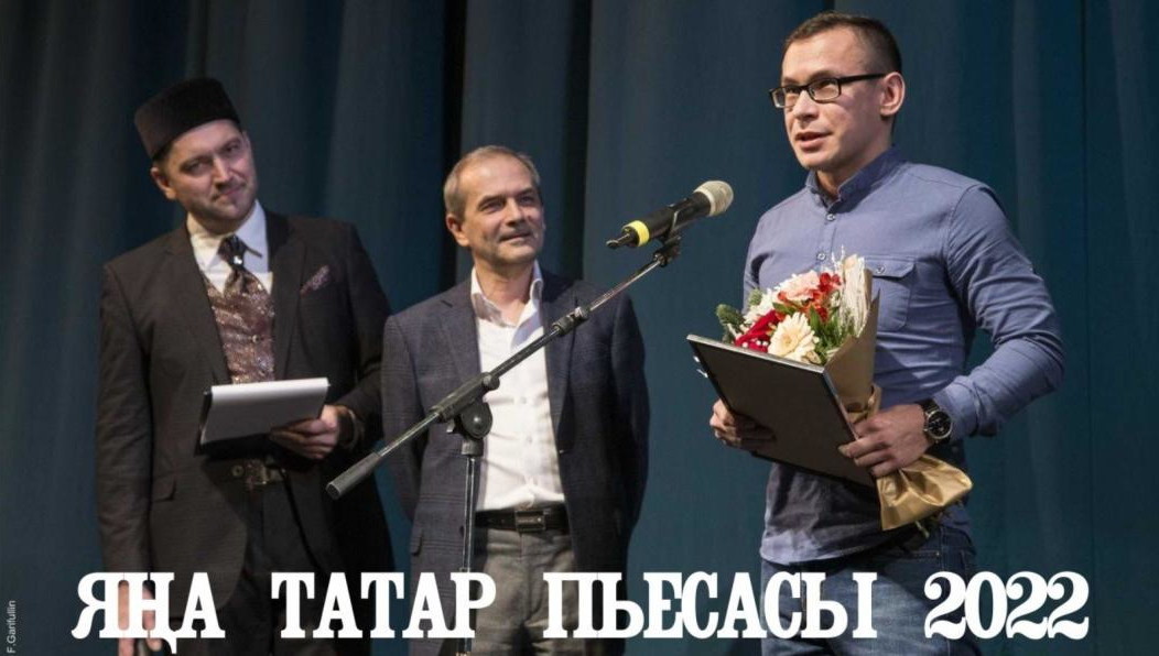 Победителей ждут денежные премии и публикация работ в специальном сборнике.