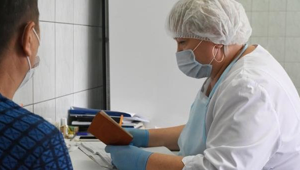 Прививочные бригады работают без выходных.