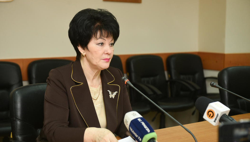 В кадровом центре есть 6145 вакансий.