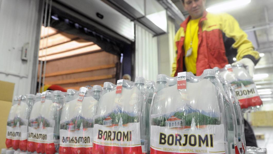 Это связано с финансовыми проблемами