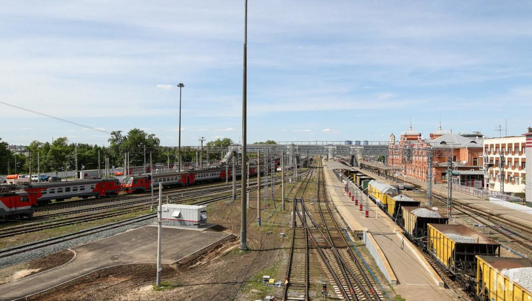 Поезда проследуют без промежуточных остановок.