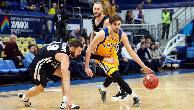 Решение принял на совете лиги.