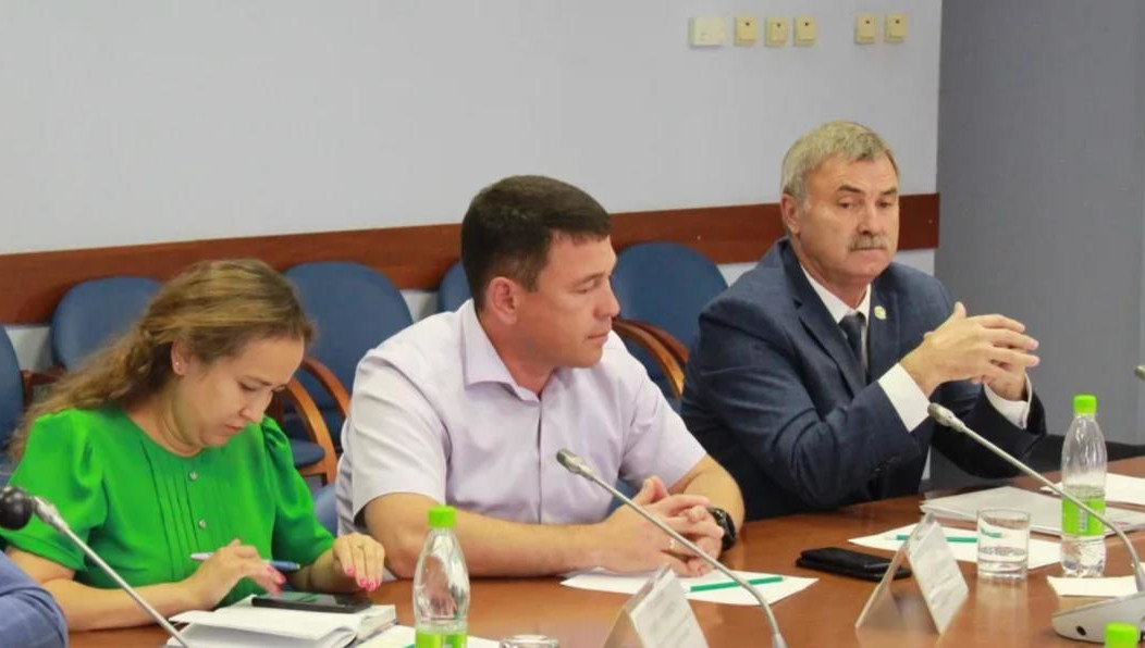 На встрече с представителями Минтранса республики генеральный директор МУП «Метроэлектротранс» рассказал