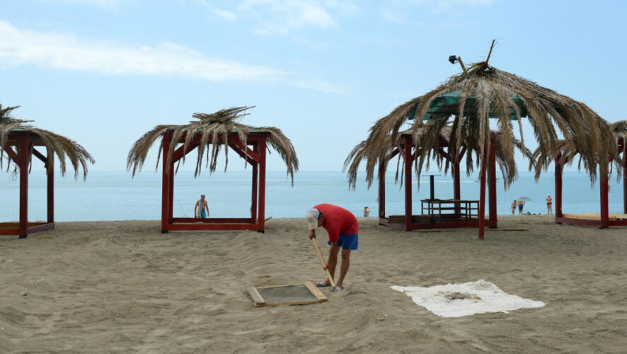 Ещё одного удалось спасти.