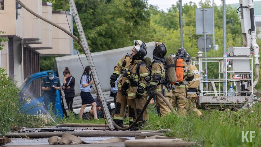 По сравнению с 2020-м сотрудники МЧС в автограде стали выезжать на борьбу с огнем вдвое чаще.