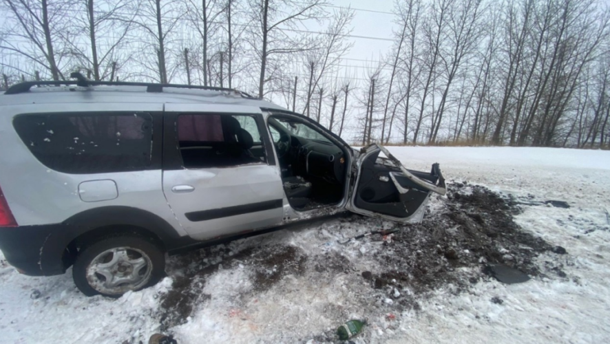 Мужчина положил тело в автомобиль