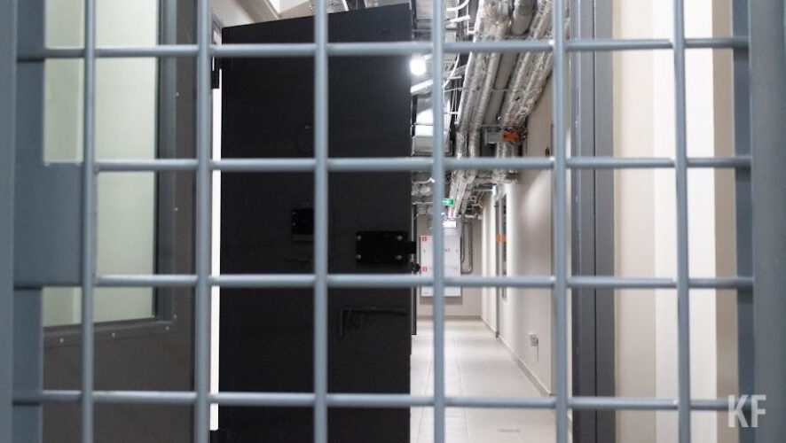 Подозреваемый останется в СИЗО&nbsp;до 20 июня 2022 года.