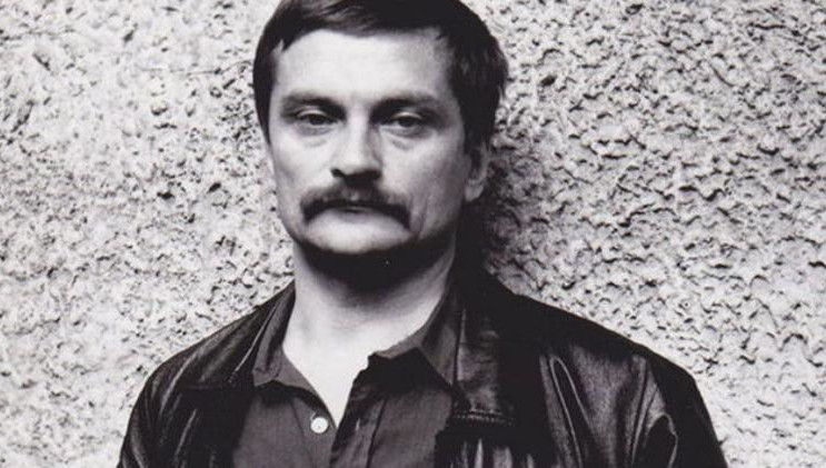 Ему было 75 лет.