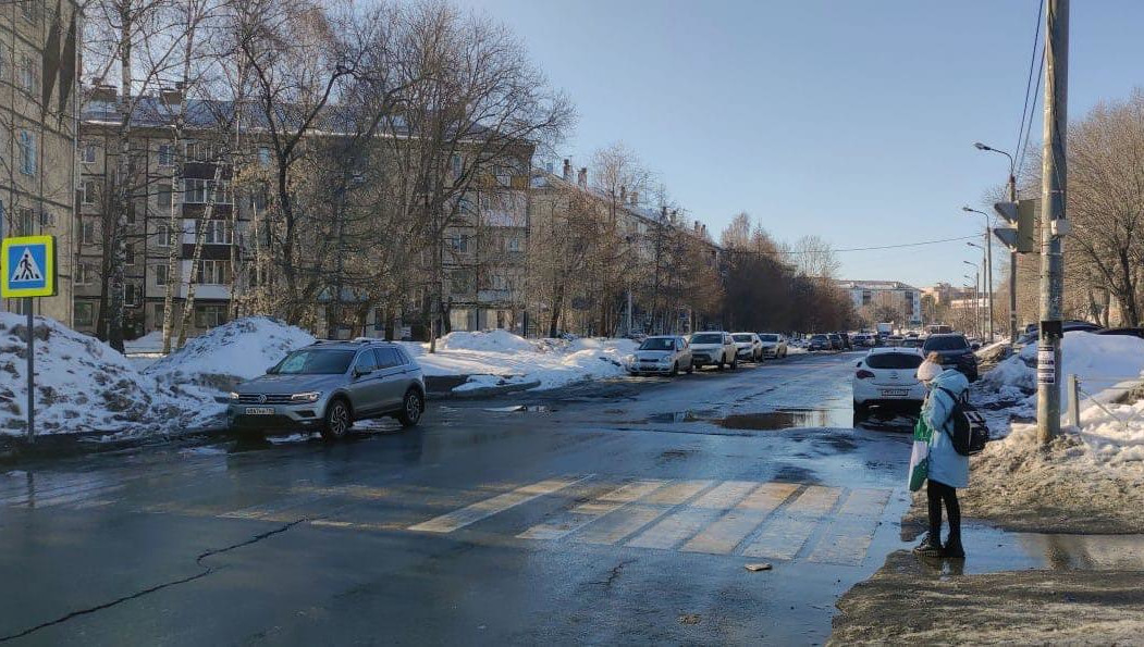 Они расположены на улицах Усманова