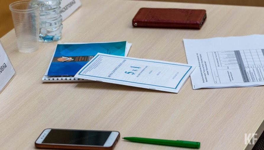 Ущерб бизнесмен подсчитал и оценил более чем в двести тысяч.