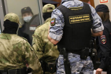 Суд уже арестовал подозреваемого в посредничестве пристава-дознавателя УФССП России по РТ Михаила Вьюгина