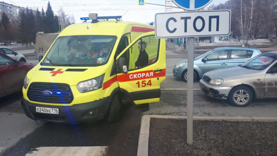 Пользователи сети потребовали уволить шофера &laquo;неотложки&raquo;