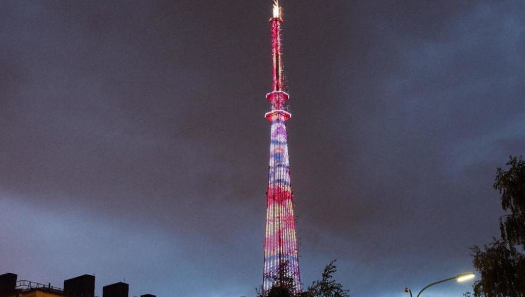 У жителей столицы есть возможность увидеть яркое статодинамическое шоу с 31 декабря по 8 января.