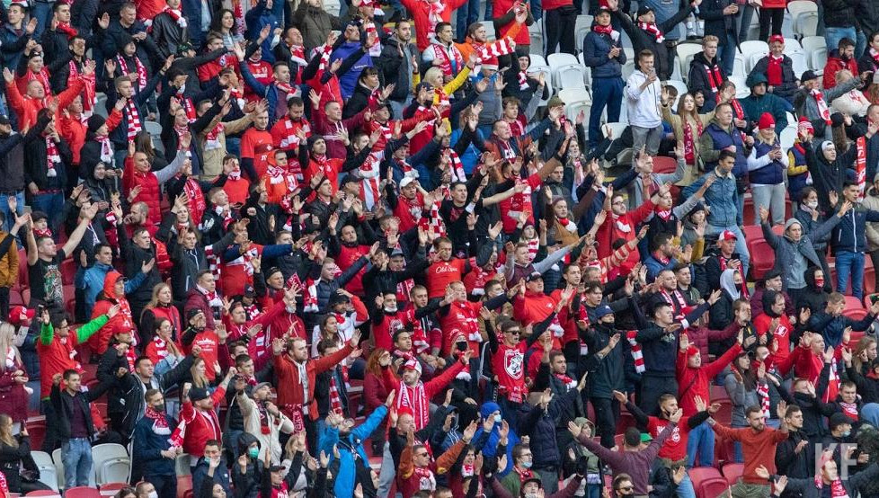 Московский клуб требует взыскать с бездомных тамбовчан 2.6 млн рублей.