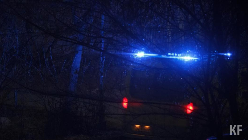 Мужчина просил прислать за ним вертолет - боялся