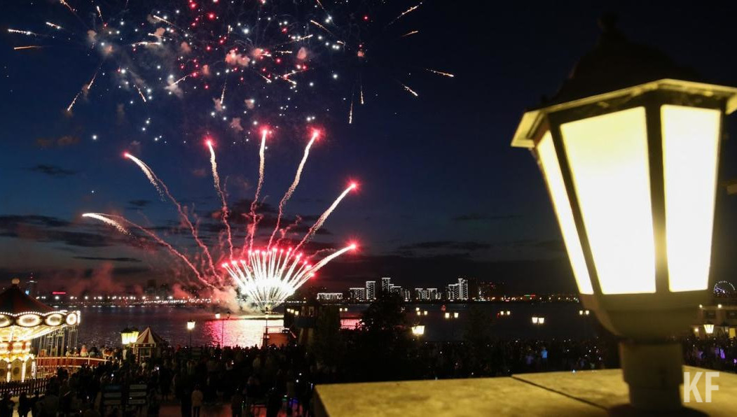 Был проведен опрос среди 1600 работающих россиян.