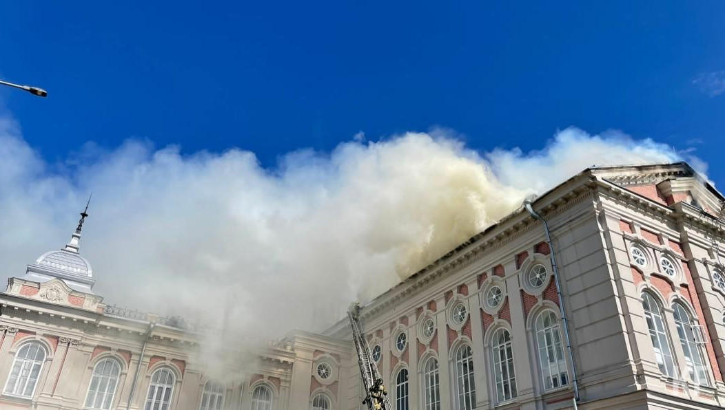 Вице-премьер Татарстана побывала на месте пожара