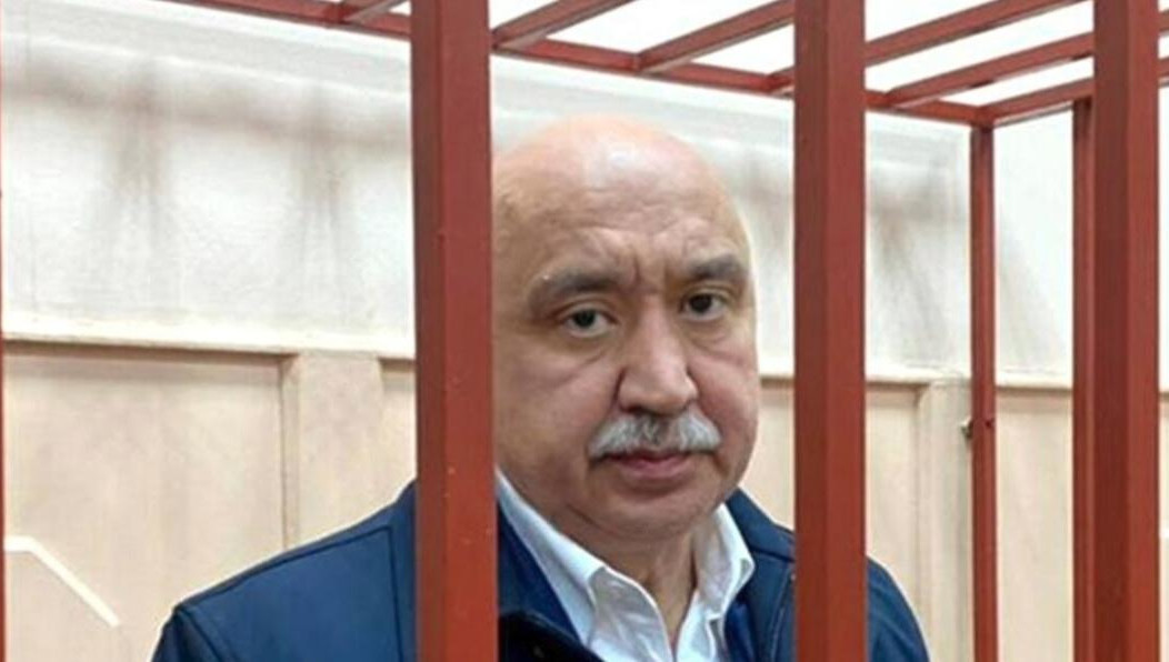 Адвокаты просили поменять меру пресечения.