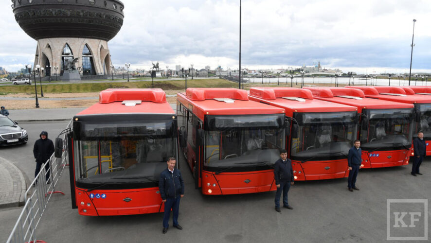 Всего до конца года на городские маршруты выйдут 104 газомоторных автобуса.