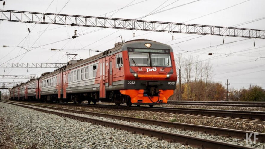 29 апреля на станции Восстание пассажирская Казани сделает остановку первый транзитный поезд Екатеринбург-Симферополь.