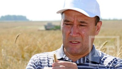 Порядка 20 млрд рублей потеряет Татарстан в результате засухи в этом году. Об этом заявил на брифинге в кабмине РТ глава минсельхоза республики