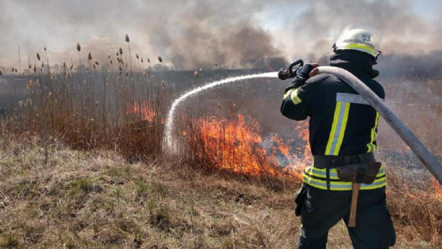 Чаще всего пожары возникают на территориях Комсомольского и Автозаводского районов.