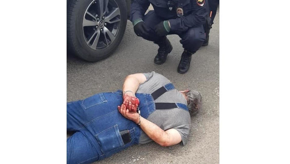 На теле женщины насчитали 14 ножевых ранений. У ее мужа - шесть.