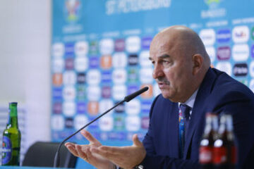 Главный тренер сборной России прокомментировал поражение от бельгийцев.