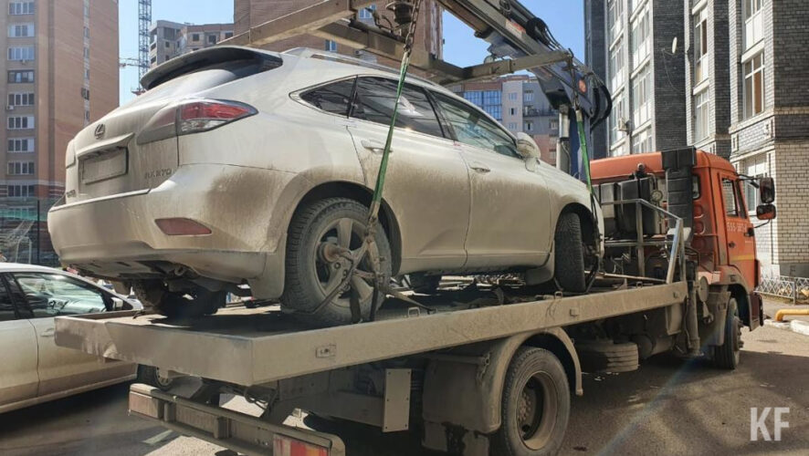 До этого должнику&nbsp;выносили запрет на регистрацию автомобиля в ГИБДД и недвижимости в Росреестре.