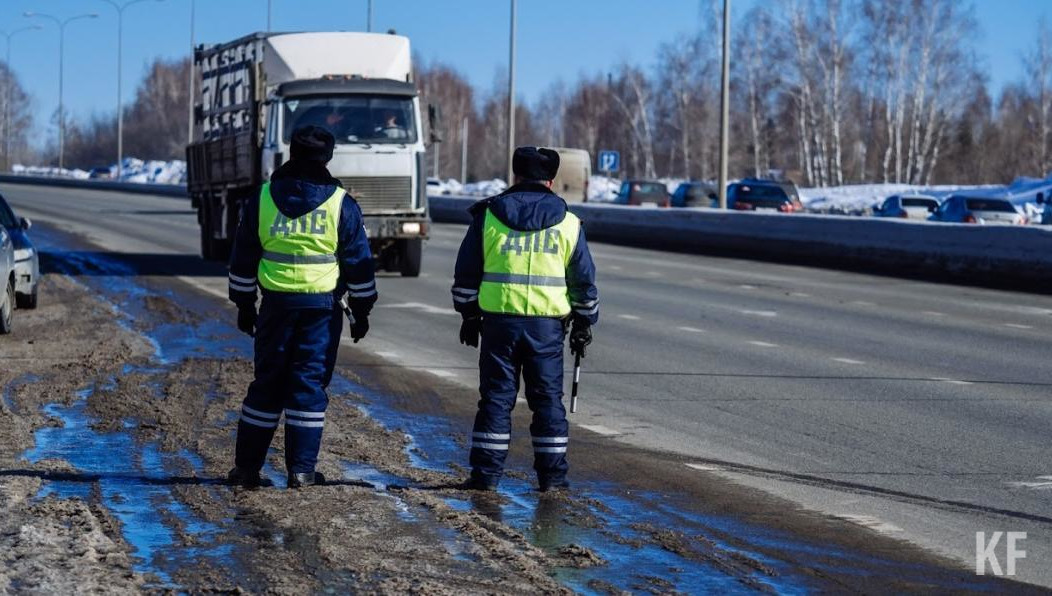 Записаться на прием можно через портал госуслуг.