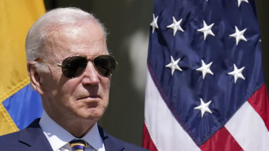 Об этом он заявил&nbsp;после публикаций о готовящейся отправке на&nbsp;украинскую территорию американских ракетных систем залпового огня.