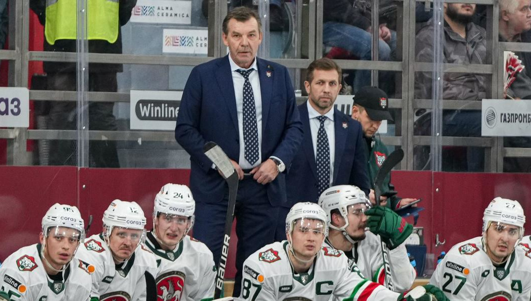 Именитый тренер по всем статьям провалился в Казани