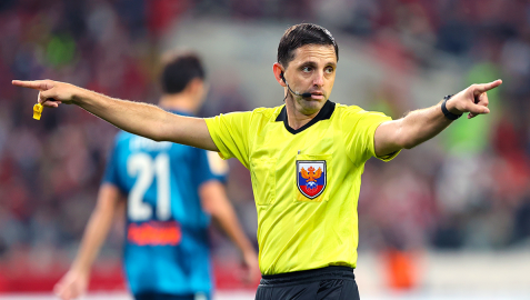 Судья неверно показал красную карточку Георгию Шелии.